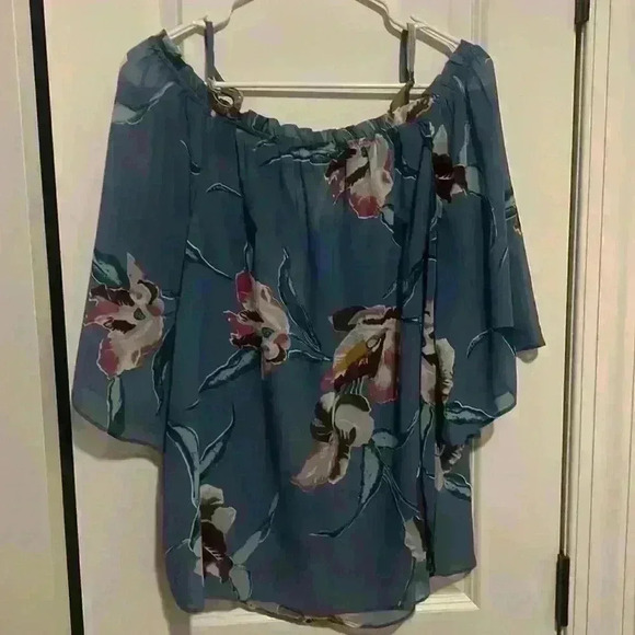 Hayden size L Flowy Sheer Cold Shoulder top w Adjustable Straps floral - Picture 1 of 9
